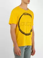 gucci washed t-shirt italy imprime ouroboro yellow